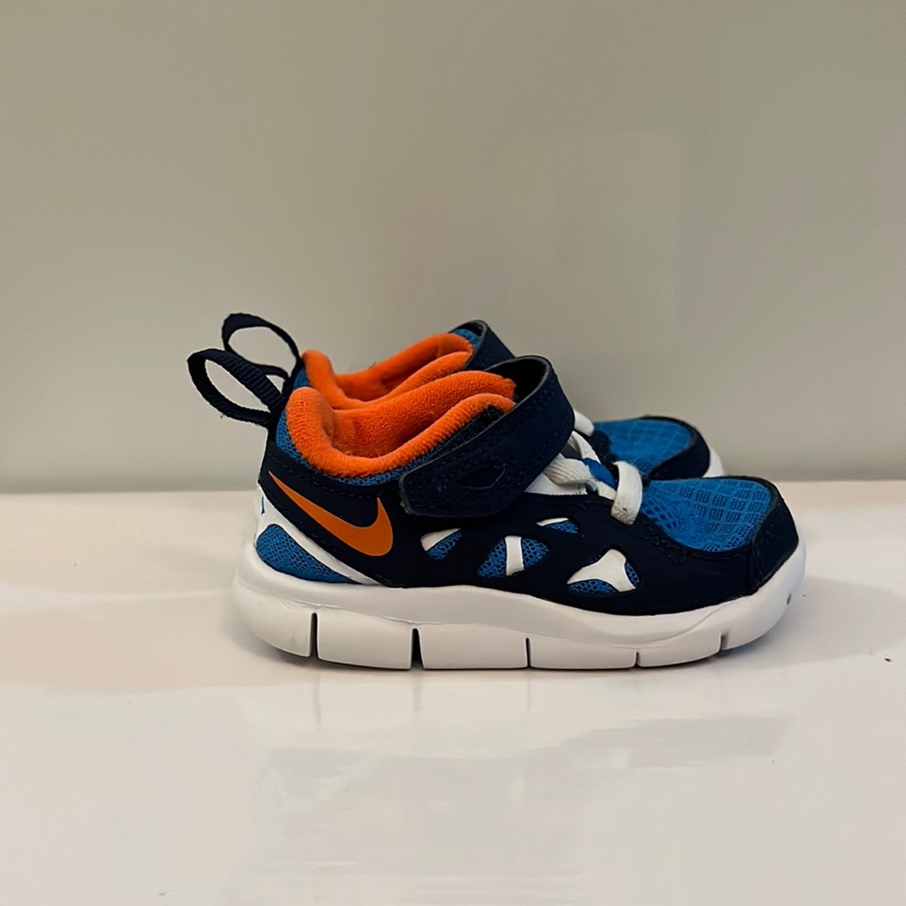 Gently Used- Nike Toddler Sneakers